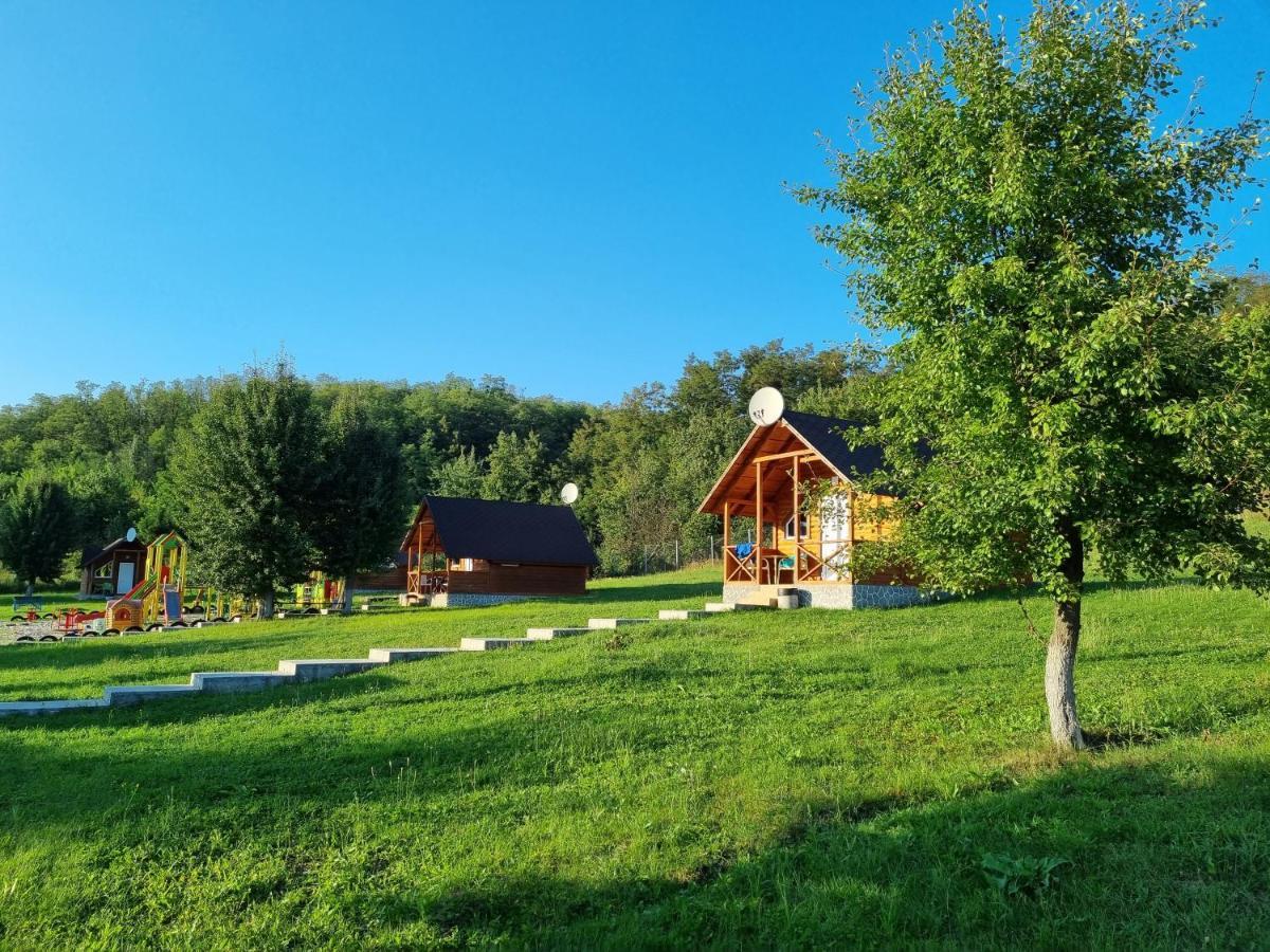 Hotel Шафран à Krasnaya Slobodka Extérieur photo