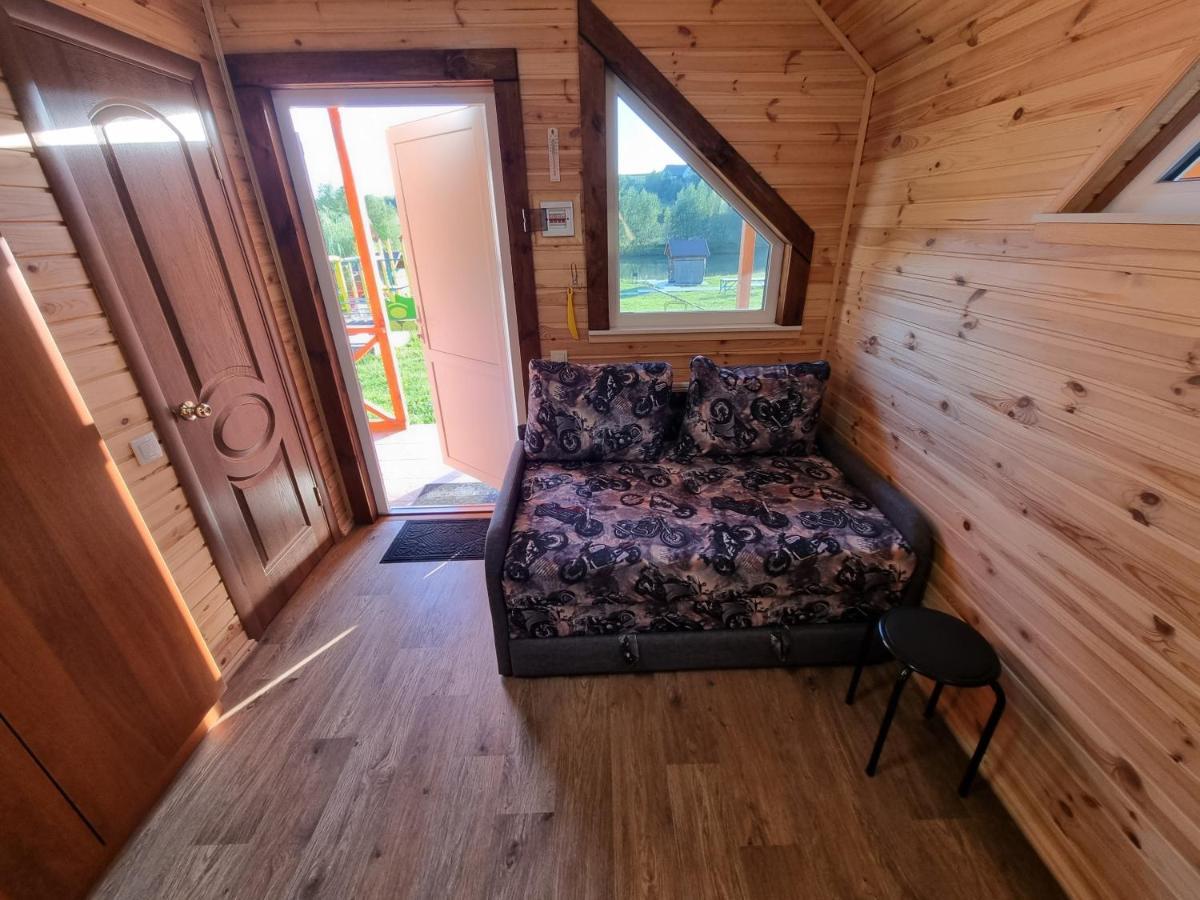 Hotel Шафран à Krasnaya Slobodka Extérieur photo